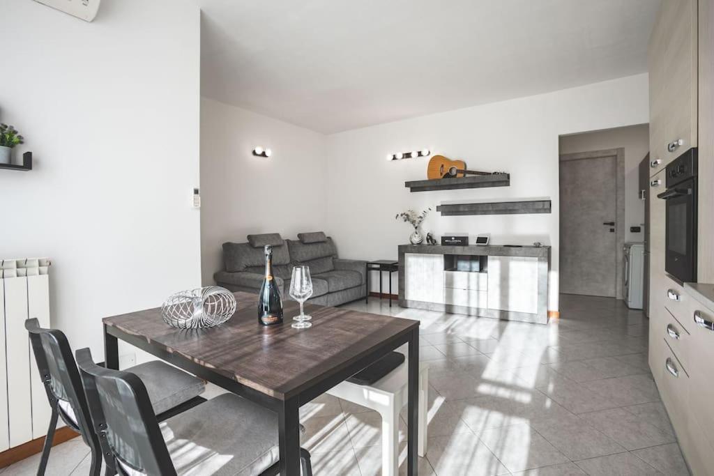 La Corte Apartment Monza - Milano + Free Wi-Fi Lissone Exterior photo